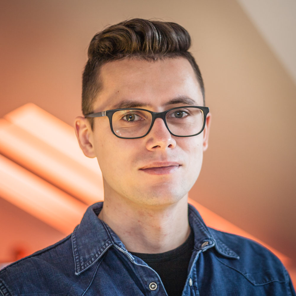 Person Filip Jurszewicz